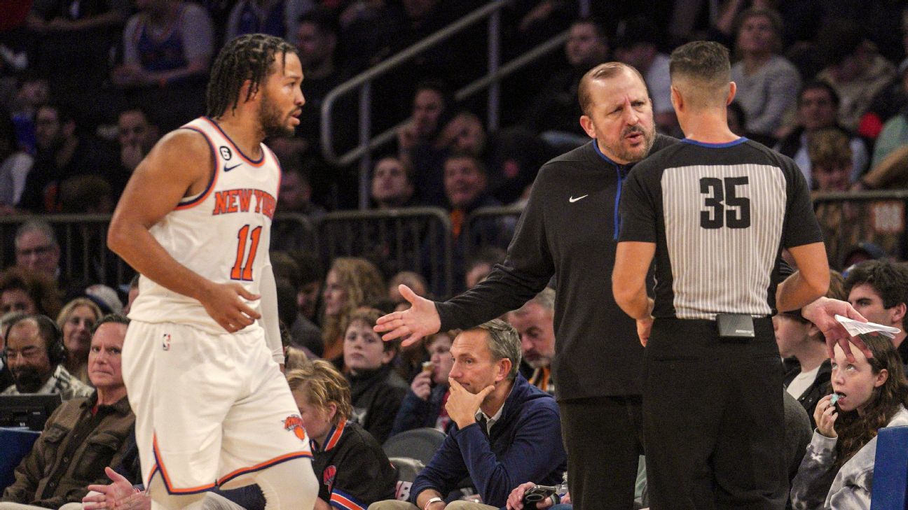 NBA refs are cracking down on traveling -- whether teams like it or not
