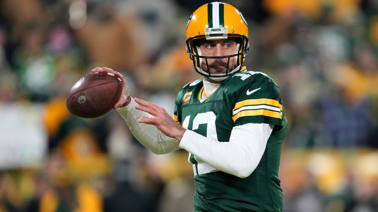 Sources: Jets ask Packers if Rodgers available
