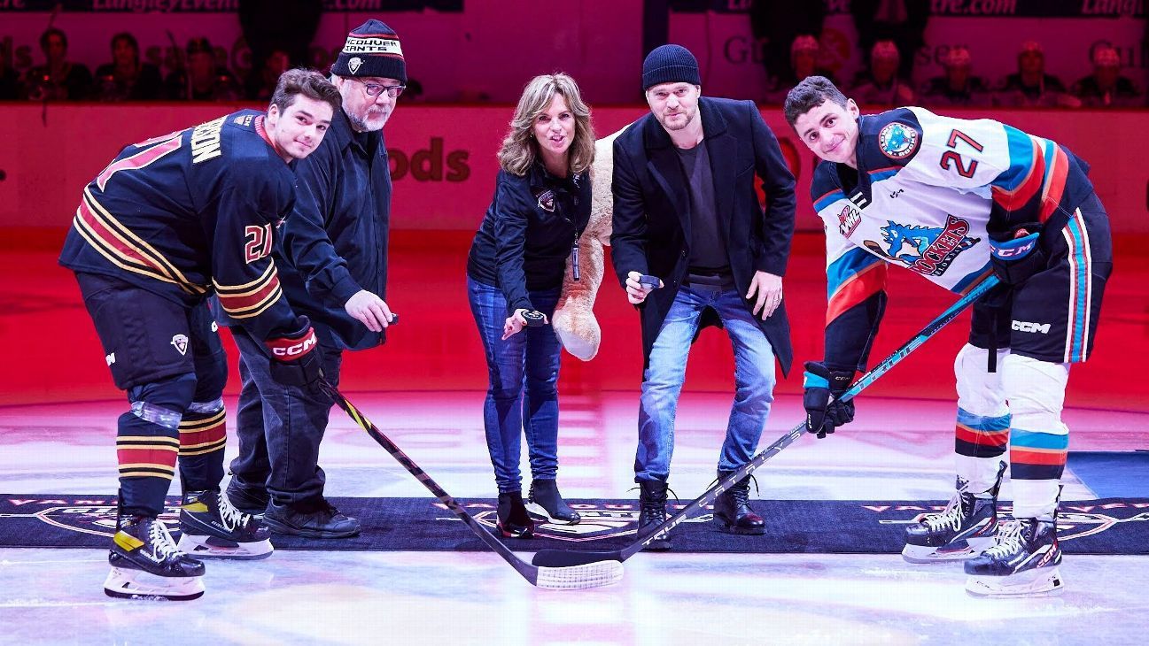 Wait ... Michael Bublé owns a hockey team?