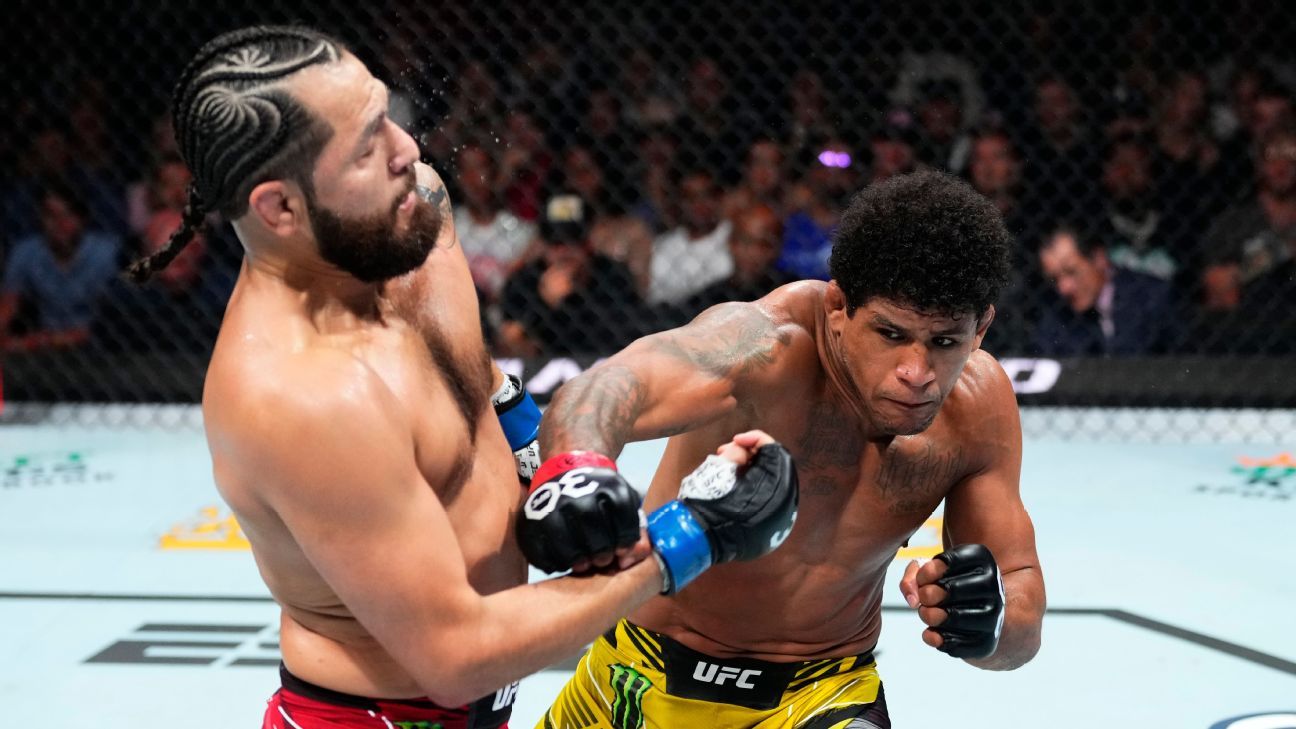 Durinho defeats Masvidal and shorts the distance to fight for the UFC belt