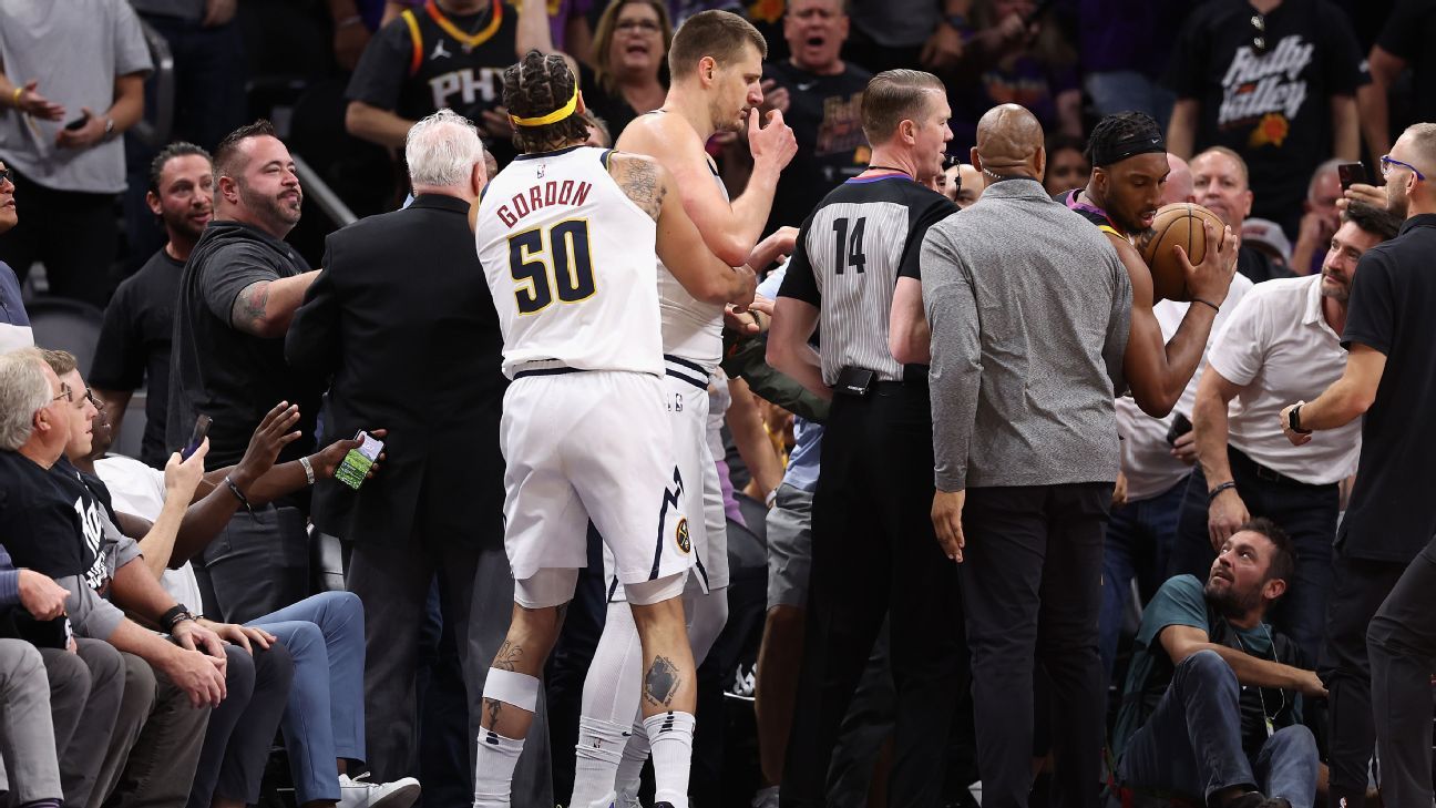Nikola Jokic gets his hands on the technology after contacting the Suns owner