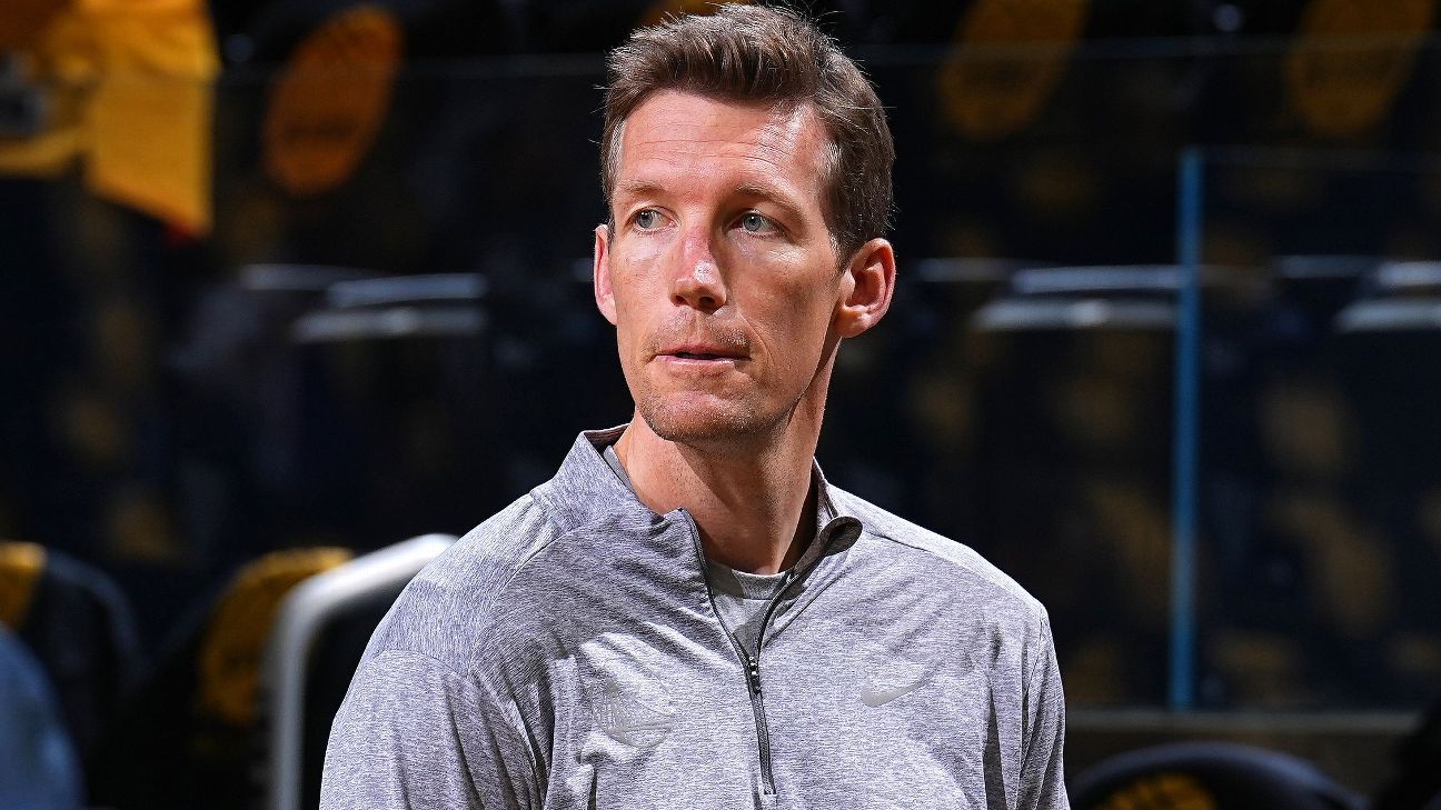 Warriors stay in-house, turn to Dunleavy as GM