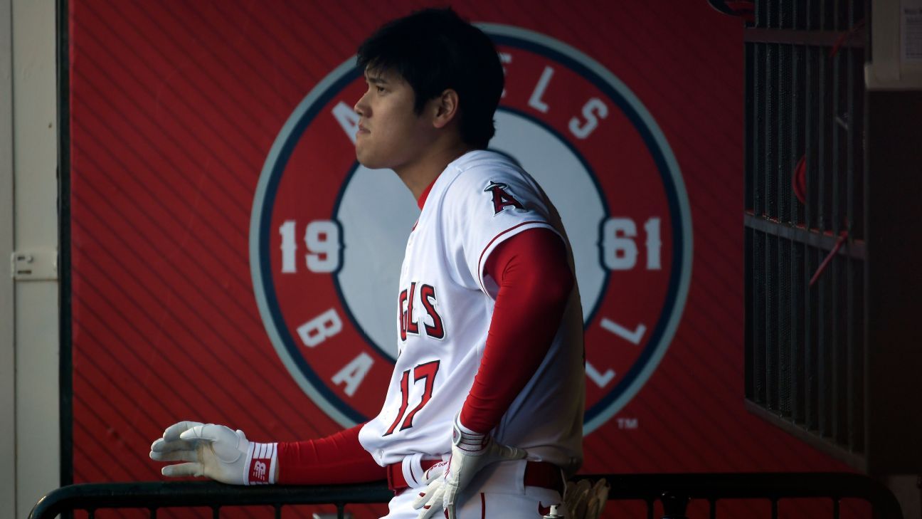 <div>Angels' Ohtani (oblique) officially out for season</div>