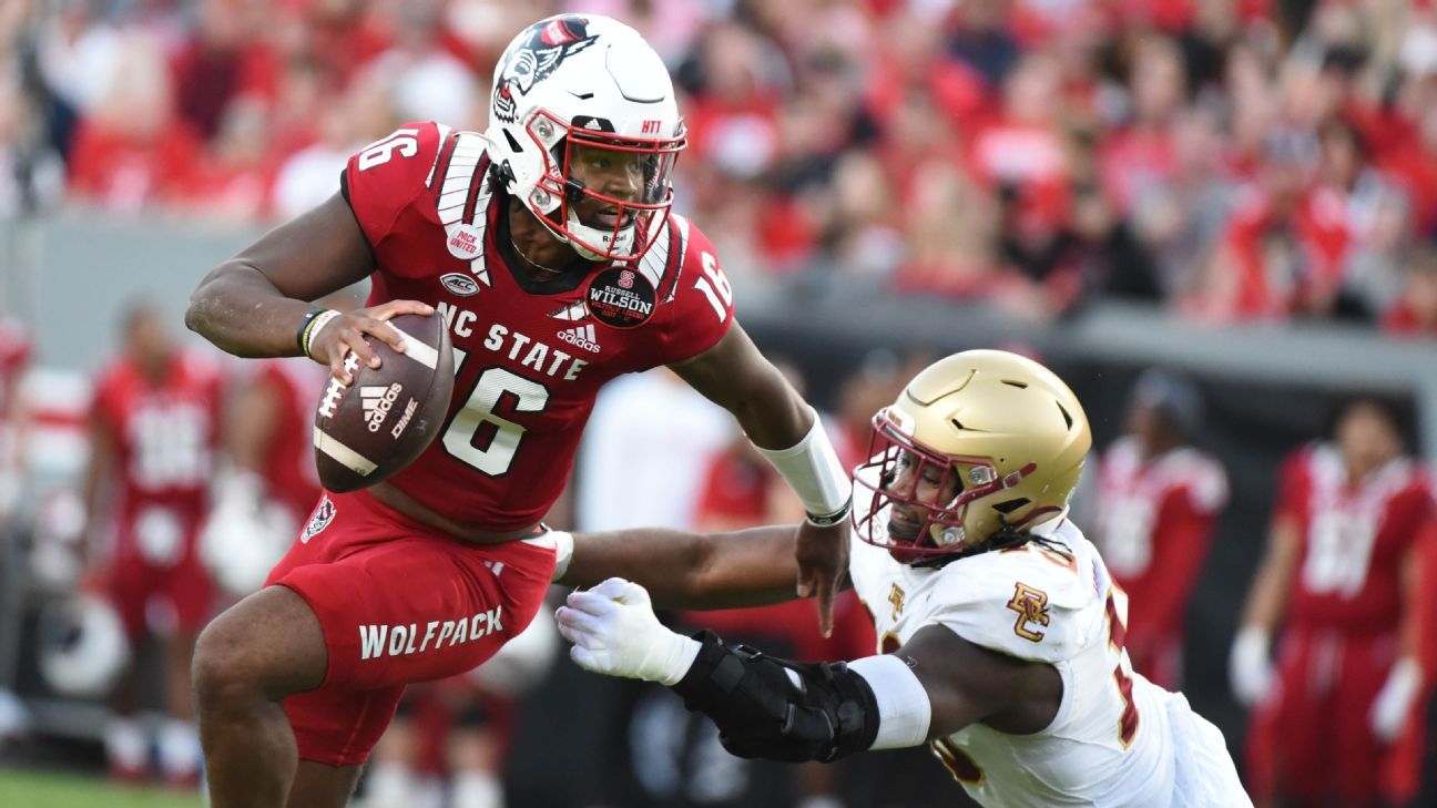 NC State changing QBs, from Armstrong to Morris