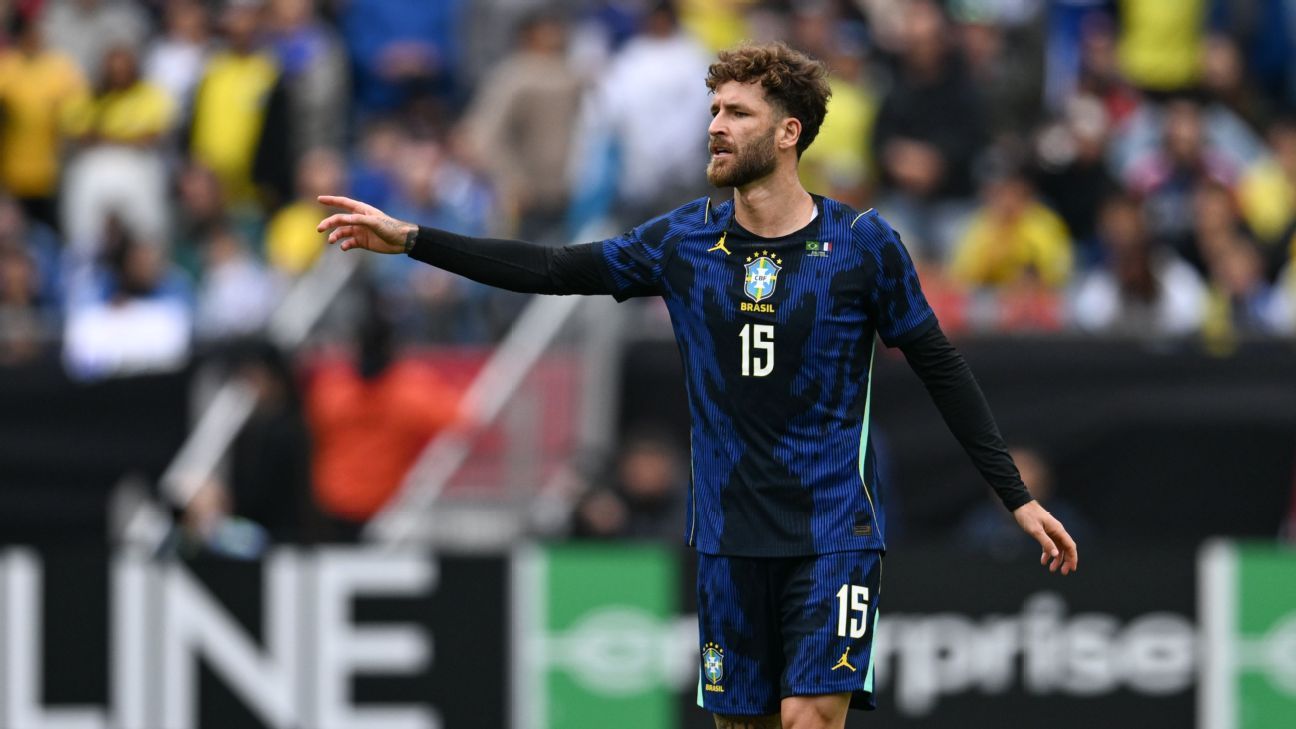 Léo Pereira diz o que ouviu de Marquinhos após Flamengo x PSG e tira lições ao encarar Mbappé Léo Pereira diz o que ouviu de Marquinhos após Flamengo x PSG e tira lições ao encarar Mbappé